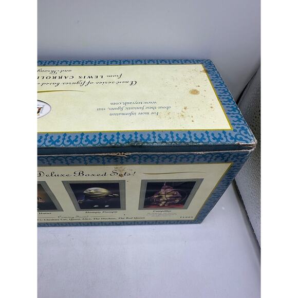 The Other Side Of The Looking Glass Toy Vault Box Alice Lewis Carroll READ - Picture 13 of 14
